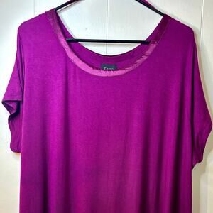 Simply Emma Women’s 2X Magenta Split Hem Scoop Neck Shirt